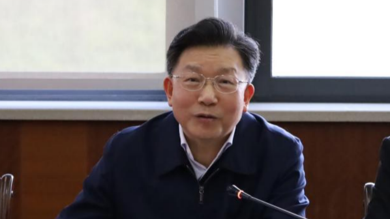 xinwenzhongxin3_7.png
